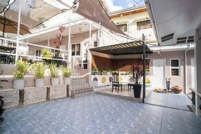 Prim Travellers Inn