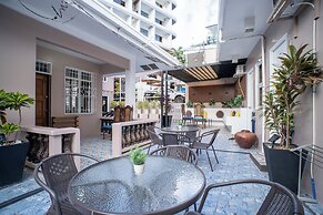 Prim Travellers Inn