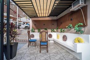 Prim Travellers Inn