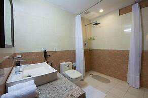 Hotel WTI Airport