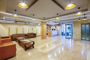 Hotel WTI Airport