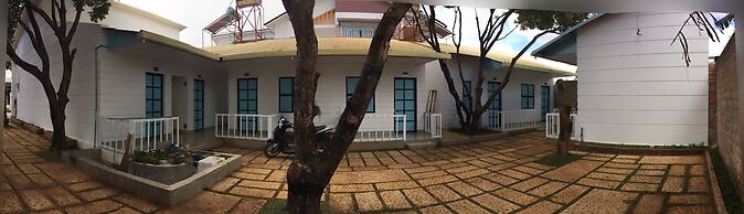 Hani House