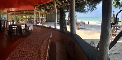 Lazy Beach House