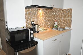 ENJOY! Apartments & Studios - Nekrasova