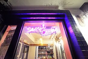 Seoul Cube Ewha - Hostel