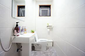 Seoul Cube Ewha - Hostel