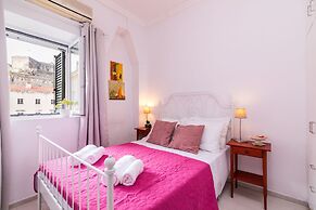 Nicol House and Suite in Corfu Town by Konnect