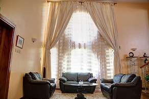 Adies Garden Suites