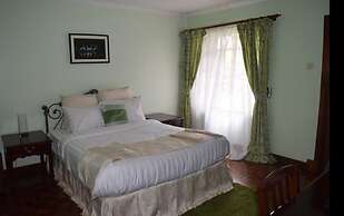 Adies Garden Suites