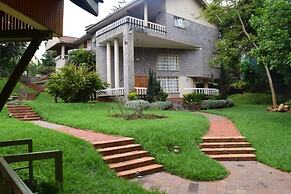 Adies Garden Suites