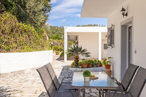Katerina Horizon Apartments by Konnect