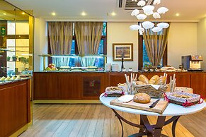Hotel Ideon