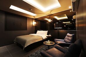 Rainbow Hotel