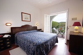 Hotel Antares