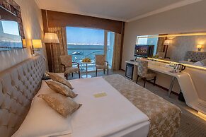 Izmir Palas Otel