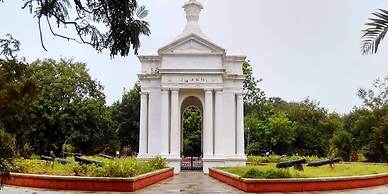 Hotel Surguru