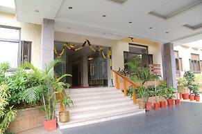 Hotel Surguru