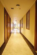 Hotel Surguru