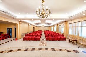 Hotel Surguru