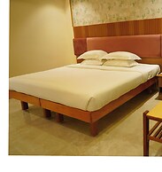 Hotel Surguru