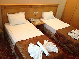 Yalta Hotel