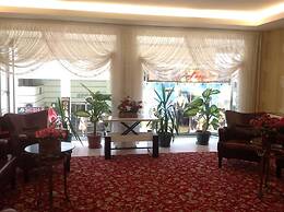 Yalta Hotel