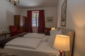 Hotel Restaurant Grünwalderhof