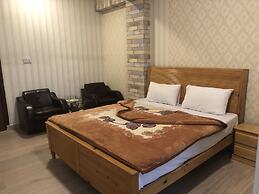 Rose Palace Hotel