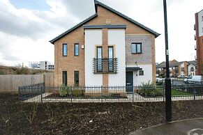KVM - Quayside House