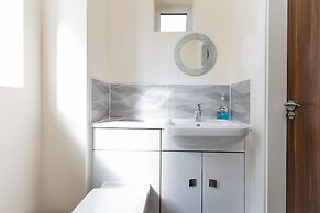 KVM - Quayside House