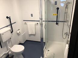 Clee Hotel