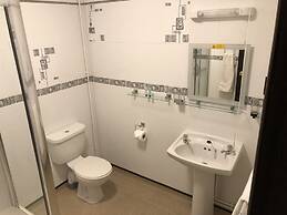 Clee Hotel