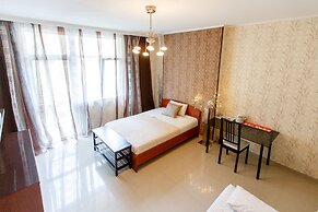 Amosov's House Hotel