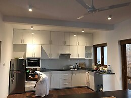 White Sand Villa Hikkaduwa
