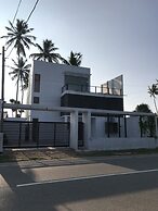 White Sand Villa Hikkaduwa