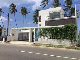 White Sand Villa Hikkaduwa