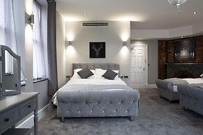 The Glebe Hotel