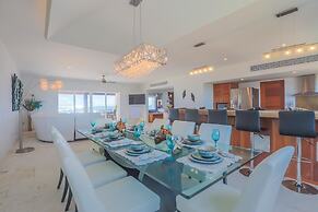 Isla 33 - 4 Bedroom PH #1304