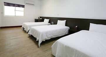 Oak Garden Hotel