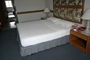 Phuphaya Hotel