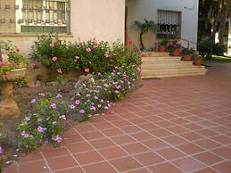 Apartamentos El Oasis