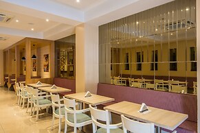 Kalinga Hotel