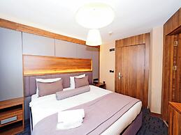 Best House Hotel