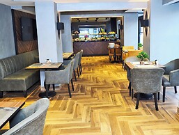 Best House Hotel