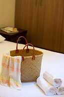 Asikiko Suites