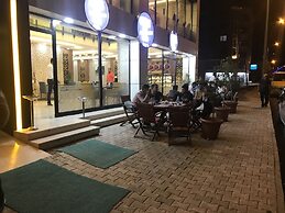 Zara Turan Apart Otel