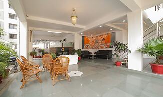 Treebo Ivory House