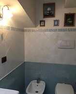 JFK b & b