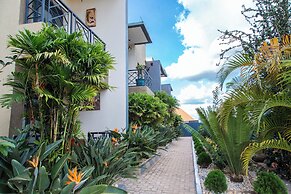 Mountain View Hotel & Apartment
