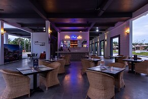 Pacific Premier Resort & Spa